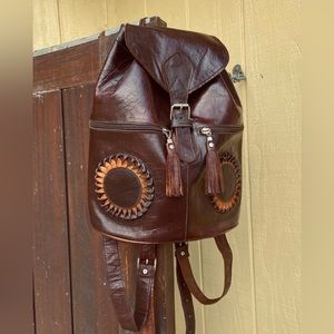 Leather sunflower backpack🌻